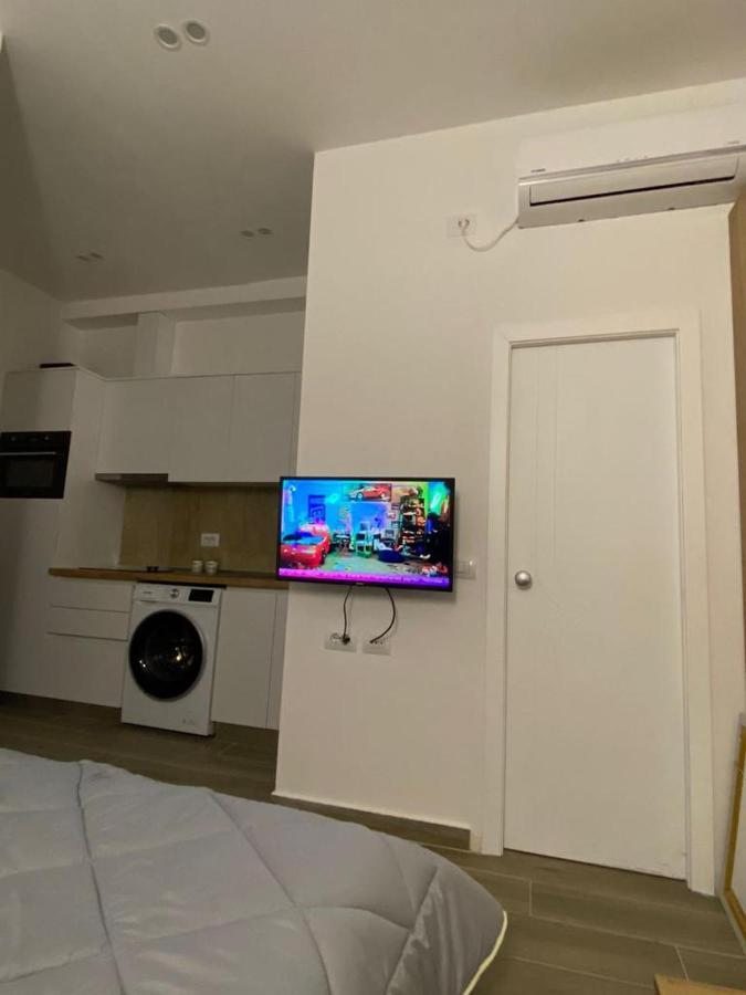 Apartament Me Qera Ditore Daire Tiran Dış mekan fotoğraf